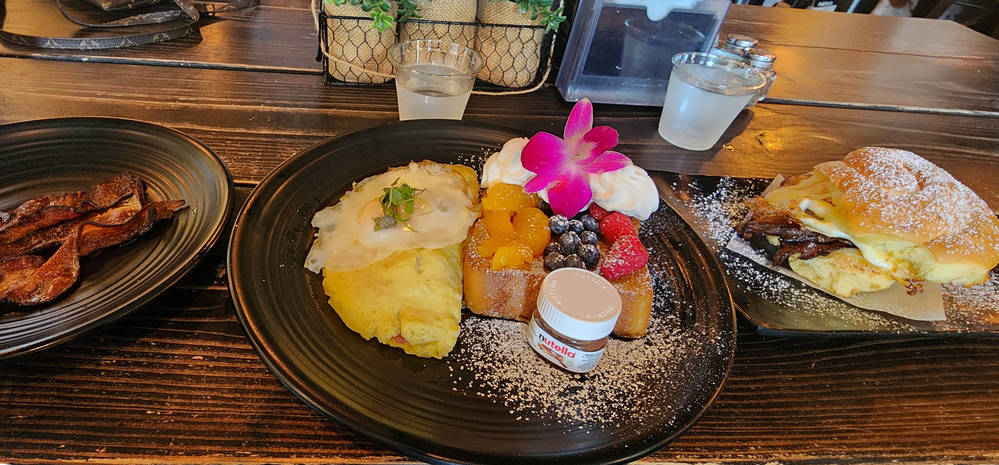 A Morning of Connection at Vanessa’s Coffee Shop